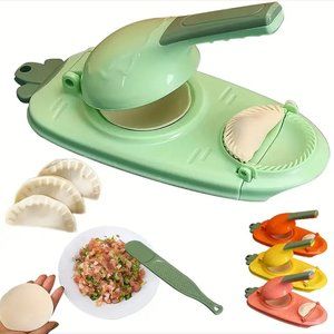 NWOT: Green Dumpling Maker